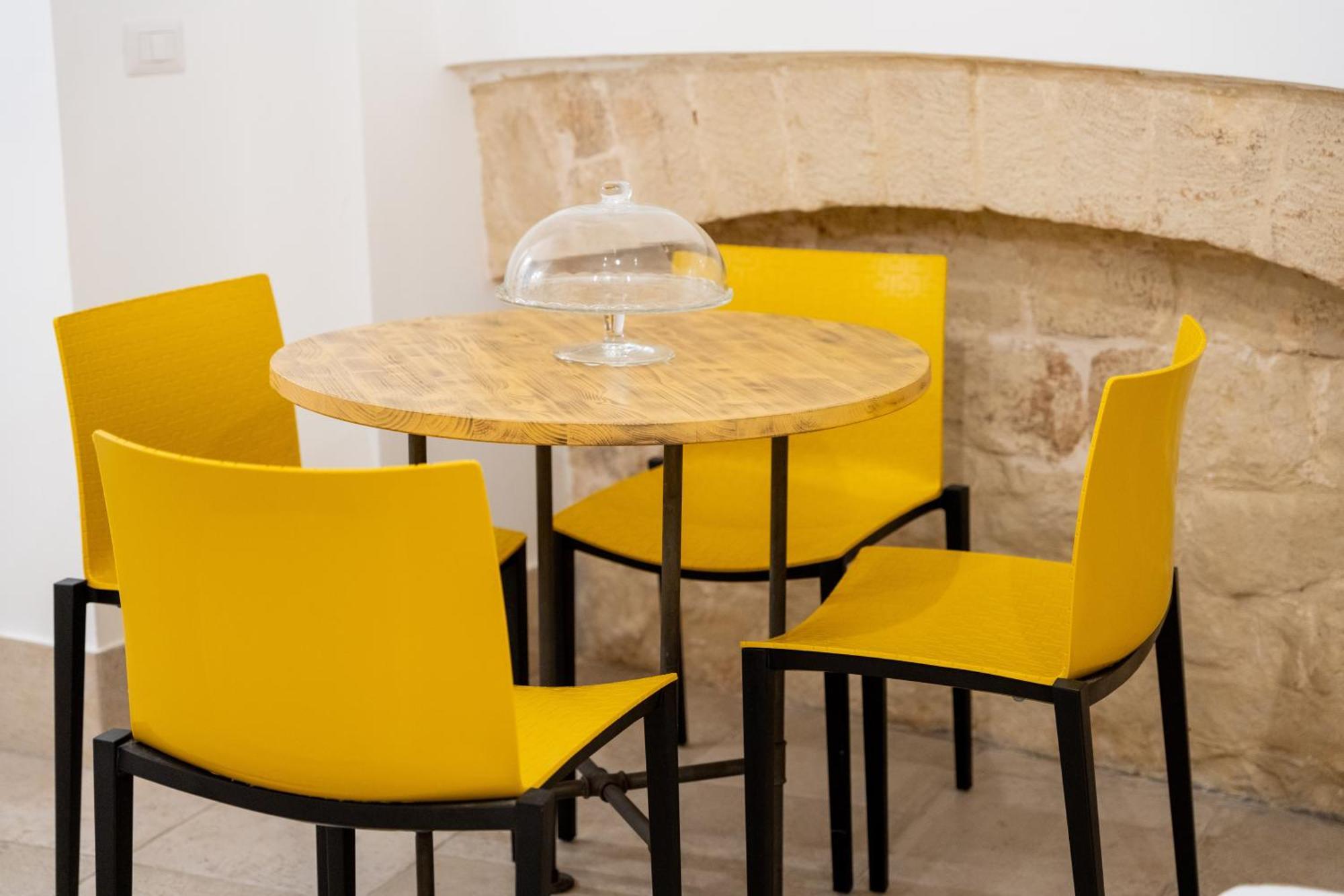 مبيت وإفطار باري Palazzo Nicolaus Del Borgo Antico المظهر الخارجي الصورة